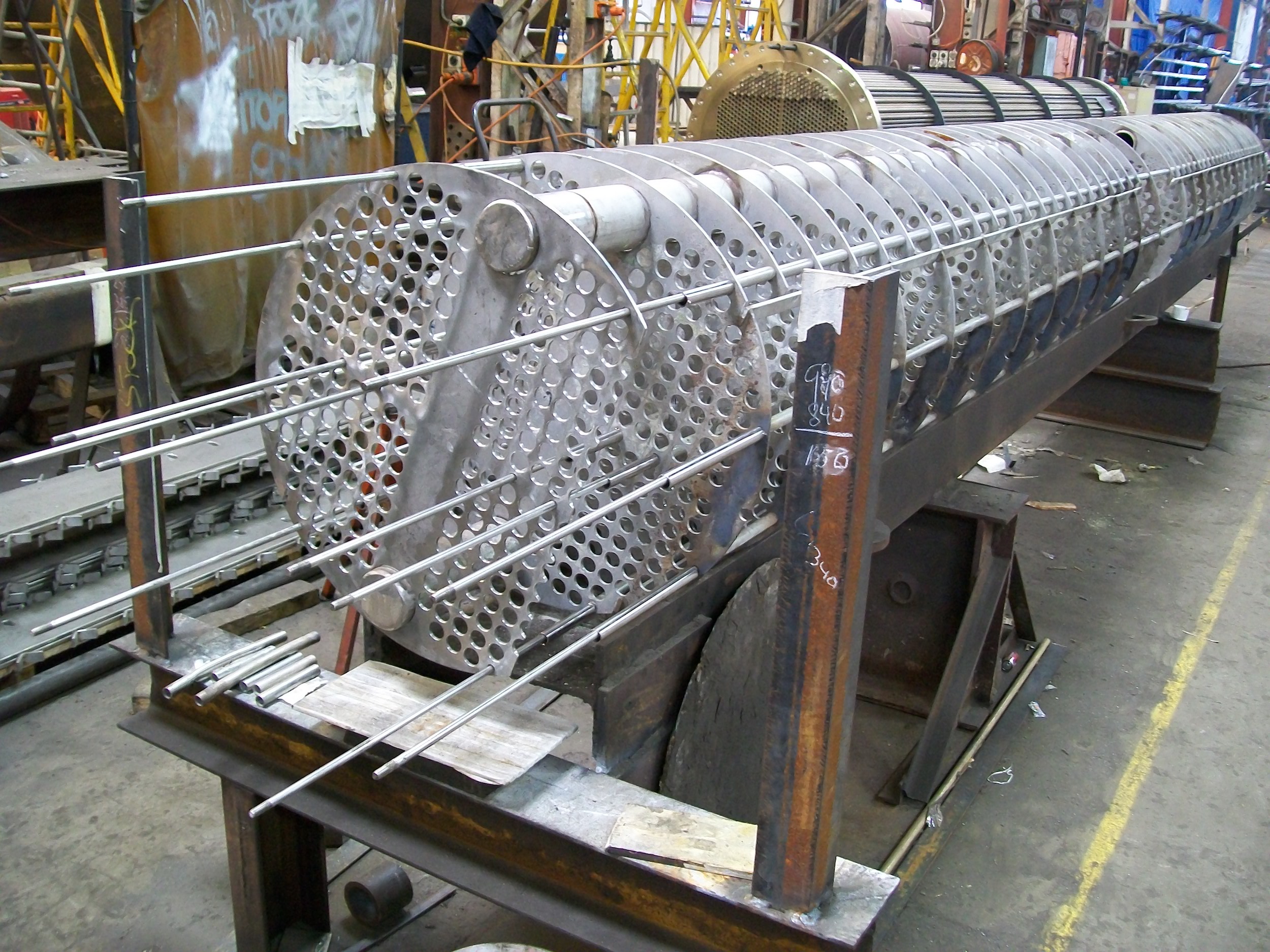 LA2620 - Qld Nickel, Re-tube - 3, Re-building cage (2010-09-10)